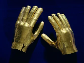 Paar grafhanden, uit Peru, c.200-c.800 (goud)
